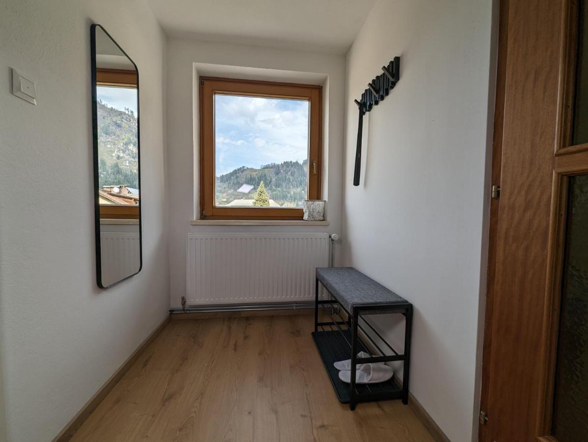 Angerpartments-Sonnige Grosse Wohnung Mit Balkon Und Kostenlosen Parkplatz โดบริอาค ภายนอก รูปภาพ