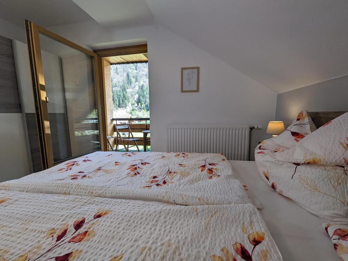 Angerpartments-Sonnige Grosse Wohnung Mit Balkon Und Kostenlosen Parkplatz โดบริอาค ภายนอก รูปภาพ